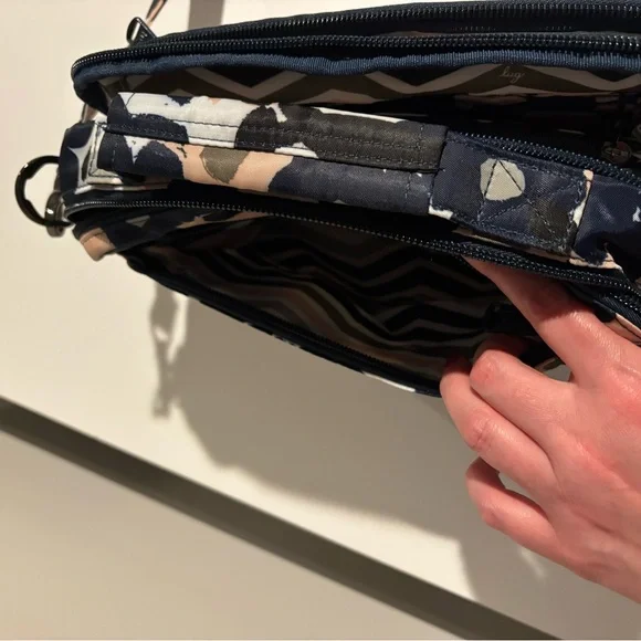 Lug Scoop Crossbody Bag - Floral Multi - Picture 12 of 13